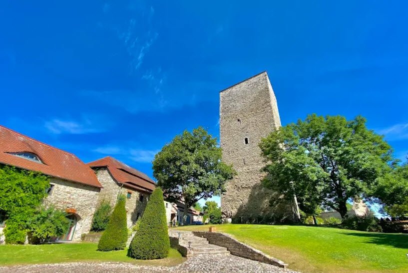 Hotel Burg Wanzleben, Germany